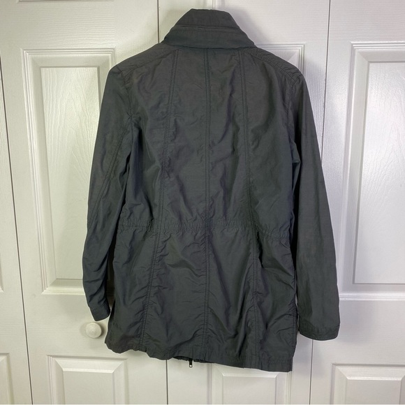 Eileen Fisher Coat Size XS
Zip Up Light Coat Windbreaker - Picture 5 of 11